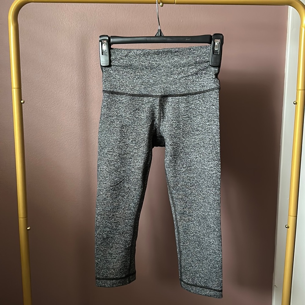 Lululemon High Rise Wunder Under Crop